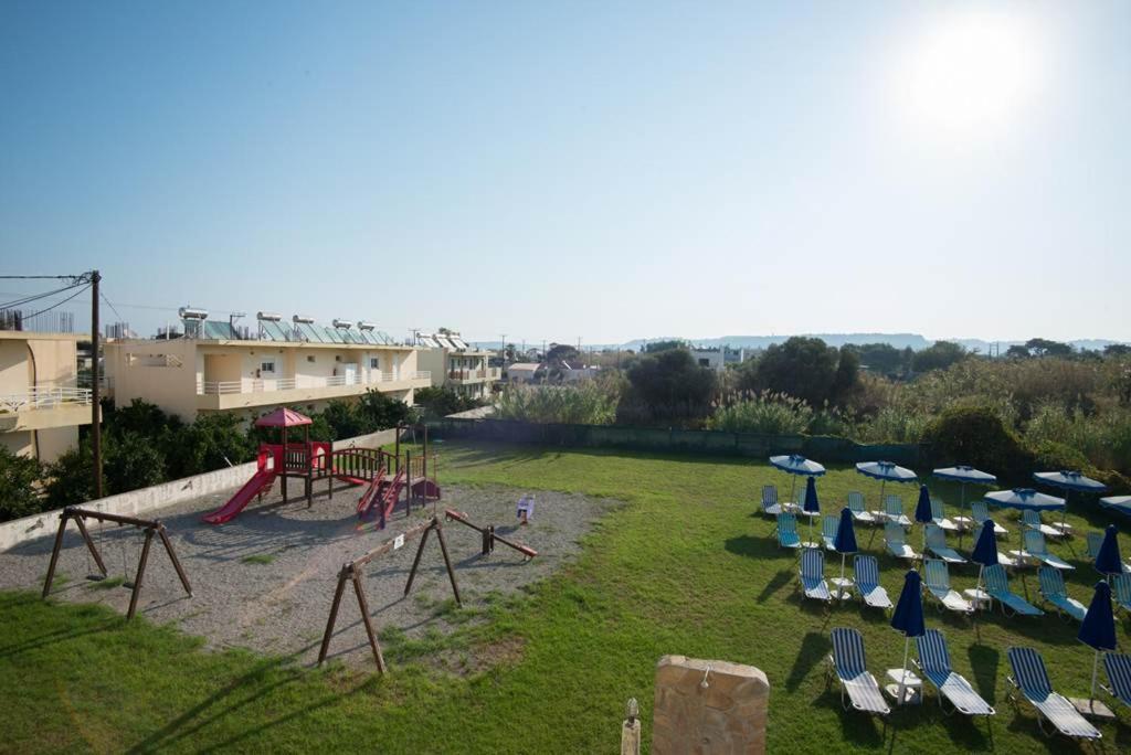 Barbie Hotel Apartments Ialysos  Exteriör bild