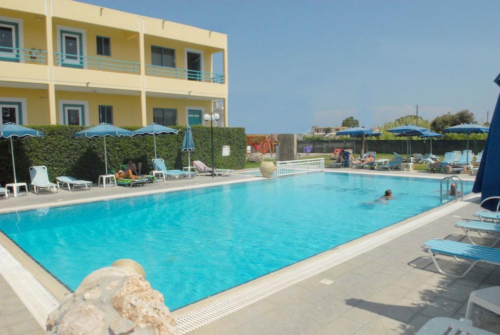 Barbie Hotel Apartments Ialysos  Exteriör bild